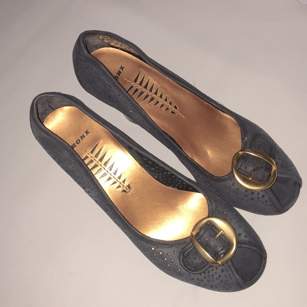 Bronx Leather Wedges